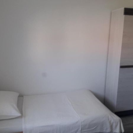 Apartman Sandra Vodice Bagian luar foto